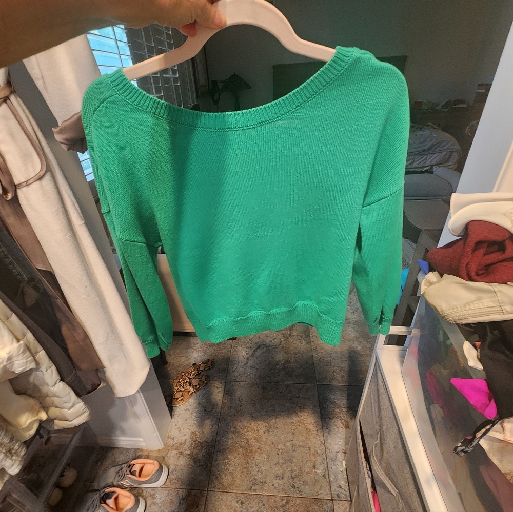 Vero Moda Vibrant Green Crew And V Neck Sweater! BEAUTIFUL BRIGHT GREEN, CROPPED